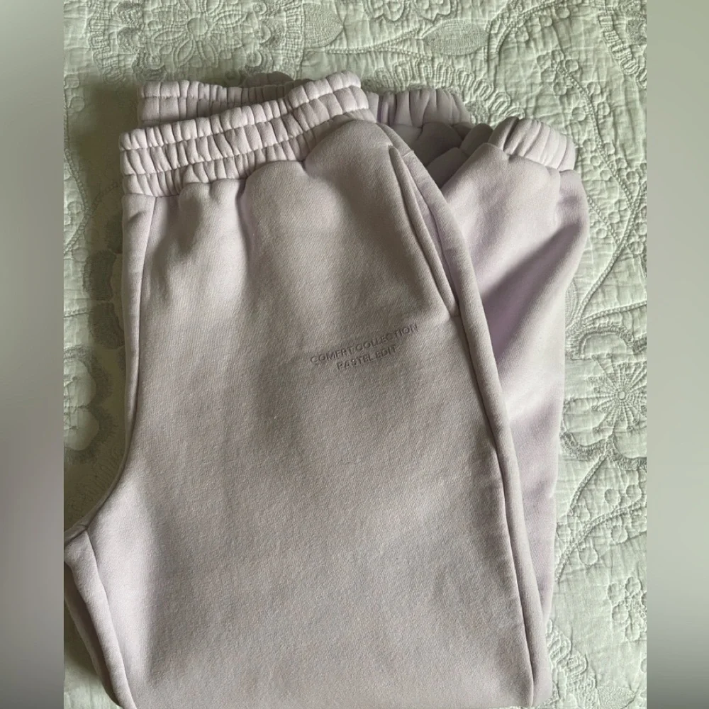 PASTEL PINK ultra soft Comfort sweatpants - Picture 8 of 11